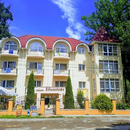 Shaian Edelweis Hotel Buitenkant foto