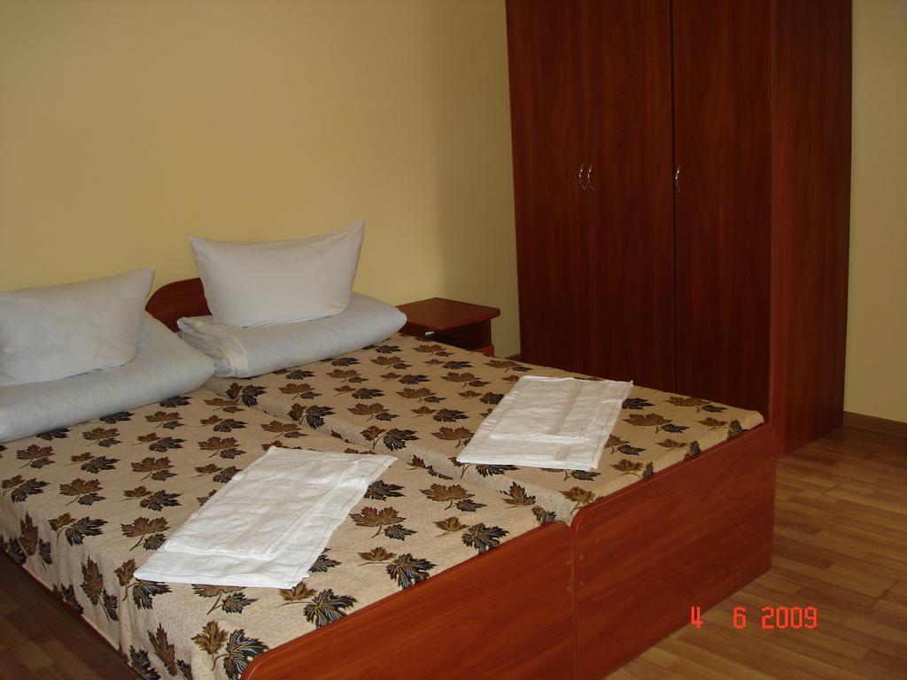 Shaian Edelweis Hotel Buitenkant foto