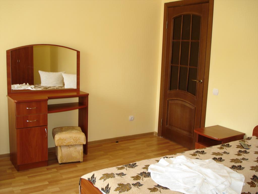 Shaian Edelweis Hotel Kamer foto