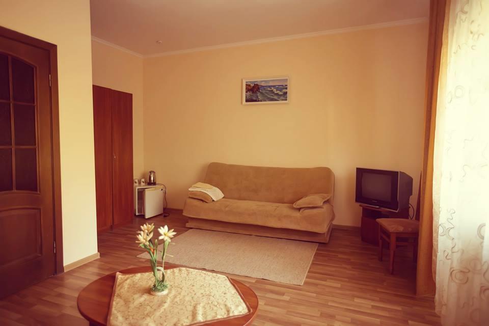 Shaian Edelweis Hotel Buitenkant foto